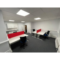 Maestro cantilever desks with altino mesh chairs and bespoke red desks screens