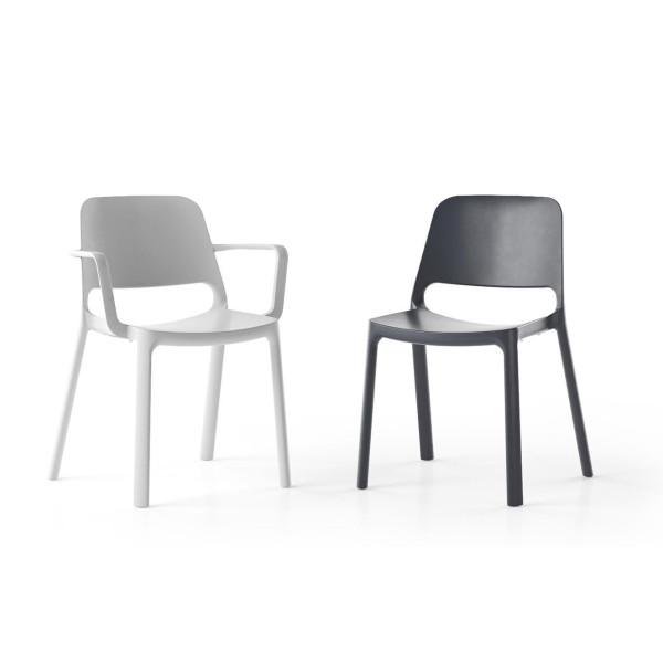Polytone-O Chair