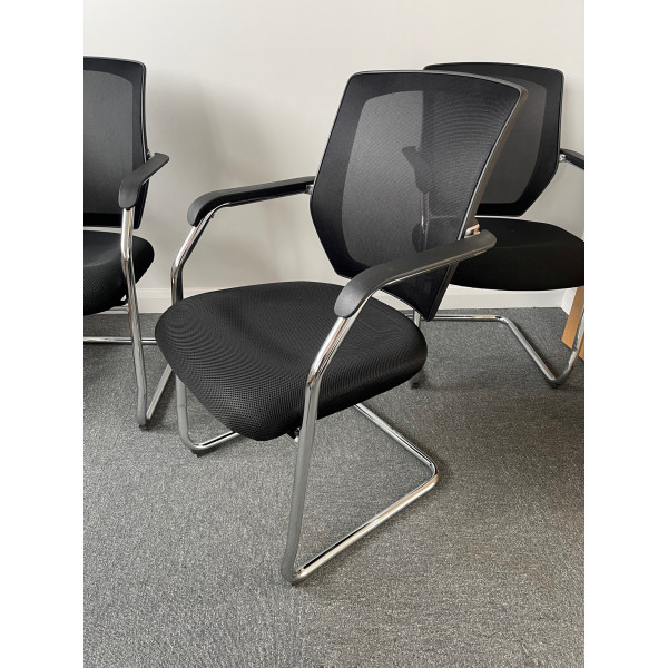 Nexus Cantilever Mesh Boardroom Chair